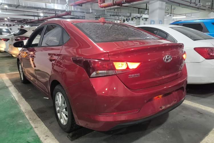 Used Hyundai Verna (new generation) 2016 1.4L Automatic Cool Edition GLS Rear Left 45 Deg