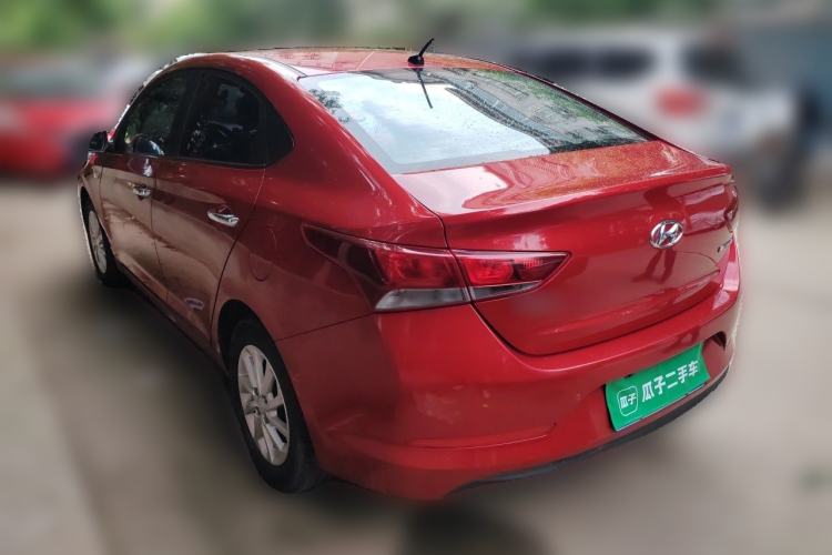 Used Hyundai Verna (new generation) 2016 1.4L Automatic Sport Edition Rear Left 45 Deg