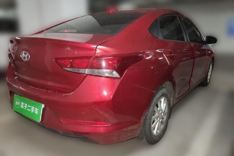 Used Hyundai Verna (new generation) 2016 1.4L Manual Cool Edition GLS Rear Right 45 Deg