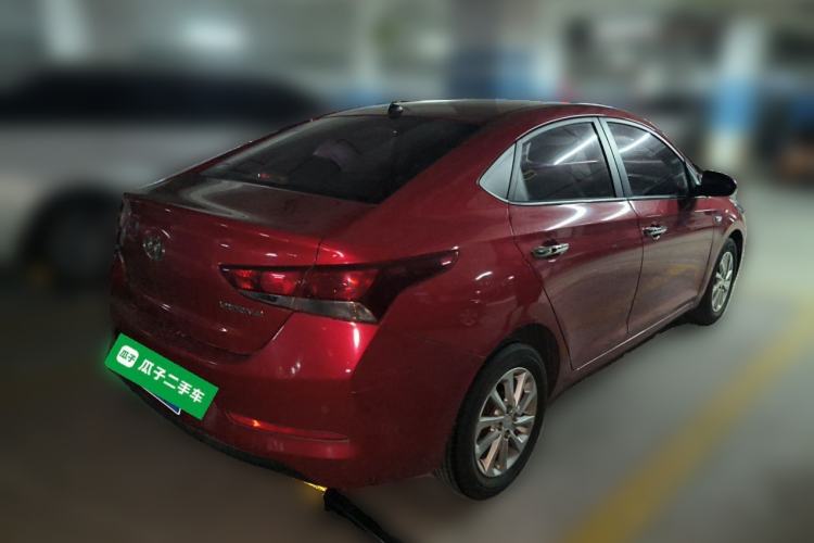 Used Hyundai Verna (new generation) 2016 1.4L Automatic Sport Edition Rear Right 45 Deg