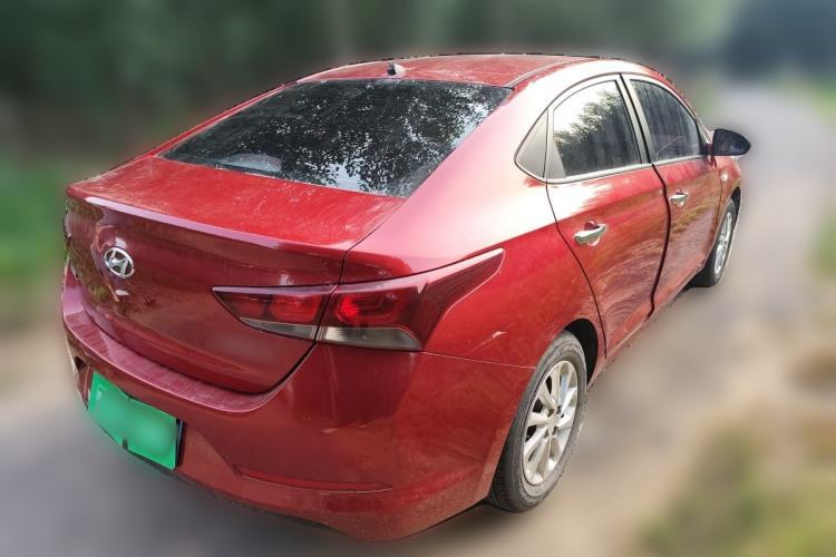 Used Hyundai Verna (new generation) 2016 1.4L Automatic Cool Edition GLS Rear Right 45 Deg