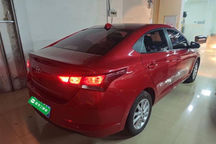 Used Hyundai Verna (new generation) 2016 1.4L Automatic Cool Edition GLS Rear Right 45 Deg
