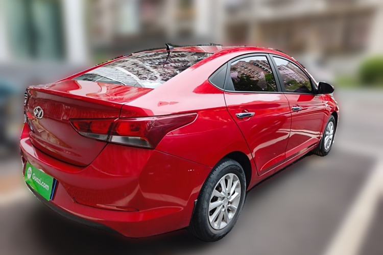 Used Hyundai Verna (new generation) 2016 1.4L Automatic Sport Edition Rear Right 45 Deg