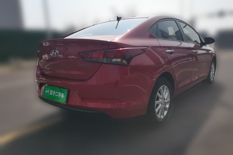 Used Hyundai Verna (new generation) 2016 1.4L Automatic Cool Edition GLS Rear Right 45 Deg