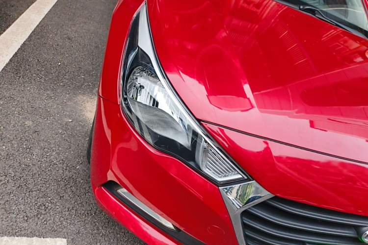 Used Hyundai Verna (new generation) 2016 1.4L Automatic Sport Edition Right Front Headlight