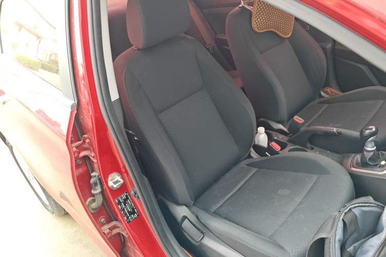 Used Hyundai Verna (new generation) 2016 1.4L Manual Cool Edition GLS Right Front Seat