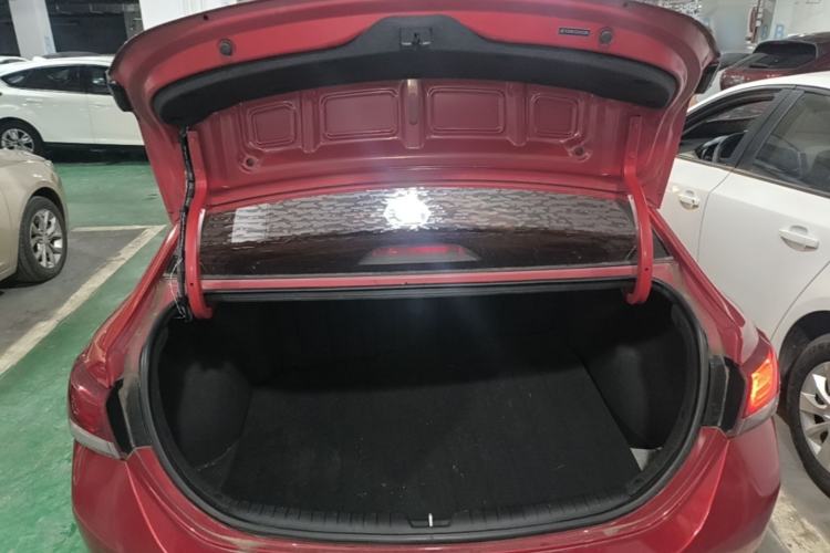 Used Hyundai Verna (new generation) 2016 1.4L Automatic Cool Edition GLS Trunk
