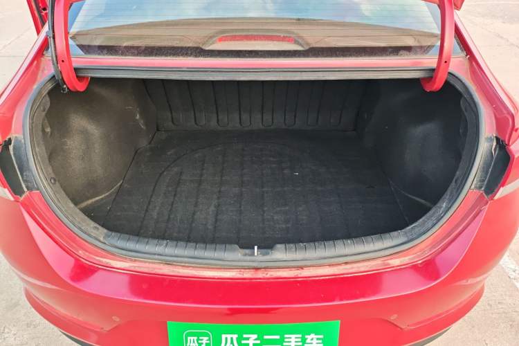 Used Hyundai Verna (new generation) 2016 1.4L Automatic Cool Edition GLS Trunk