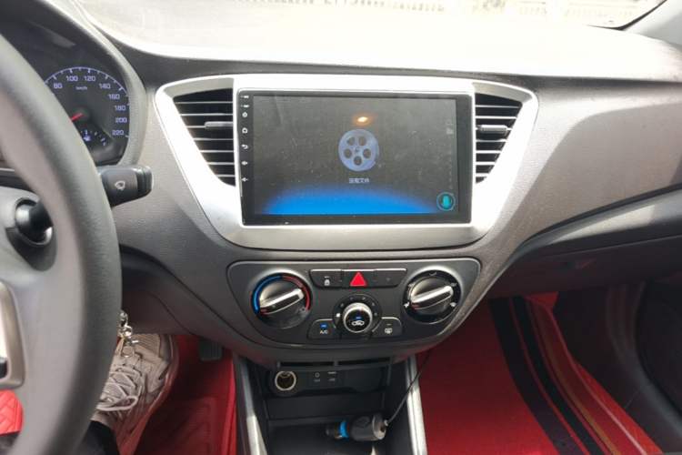 Used Hyundai Verna (new generation) 2016 1.4L Manual Cool Edition GLS Audio And AC Panel