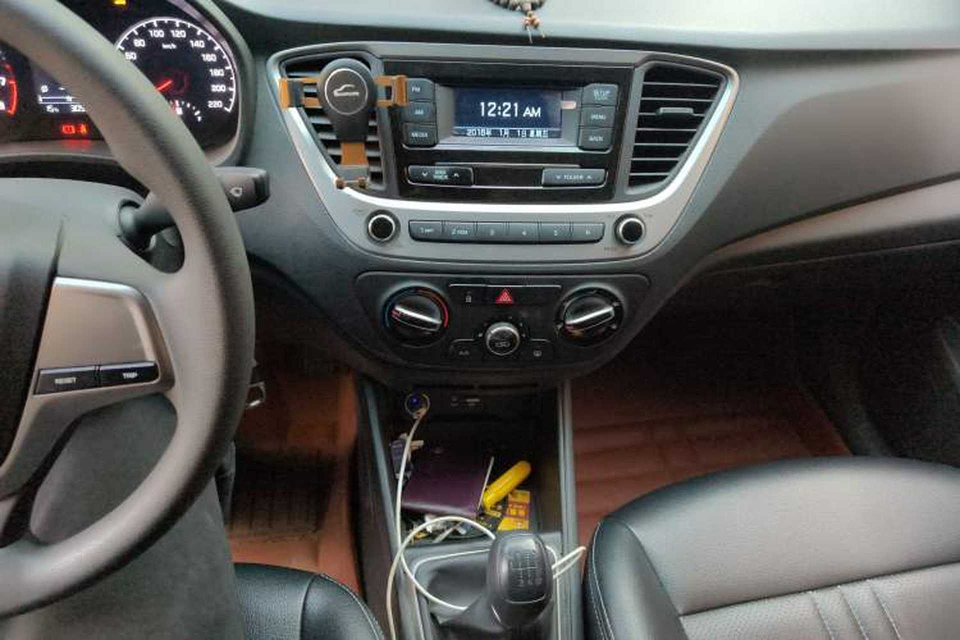 Used Hyundai Verna (new generation) 2016 1.4L Manual Cool Edition GLS Audio And AC Panel