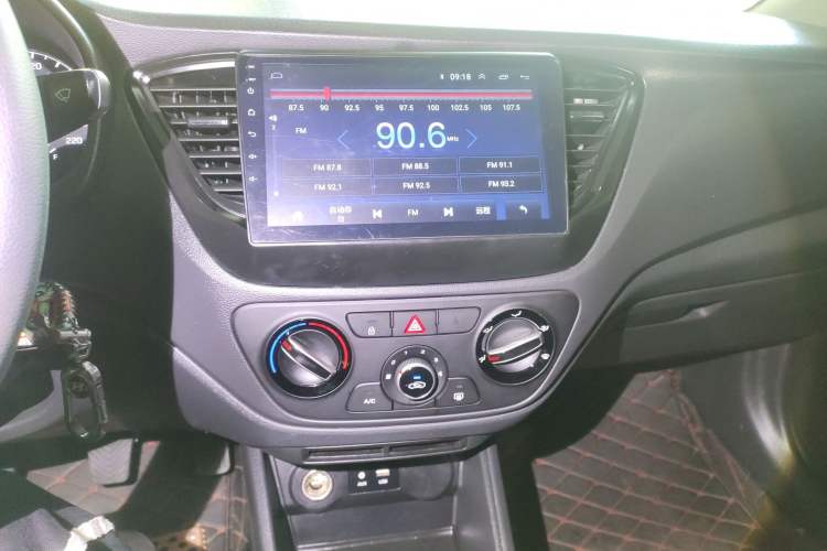 Used Hyundai Verna (new generation) 2016 1.4L Manual Cool Edition GLS Audio And AC Panel