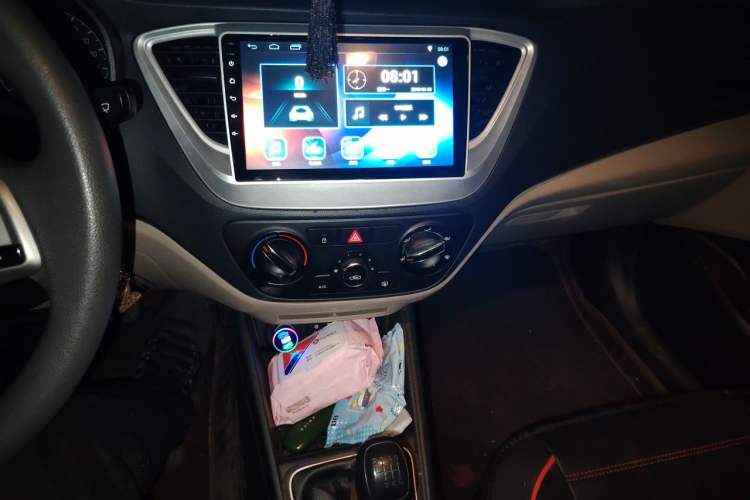 Used Hyundai Verna (new generation) 2016 1.4L Manual Cool Edition GLS Audio And AC Panel
