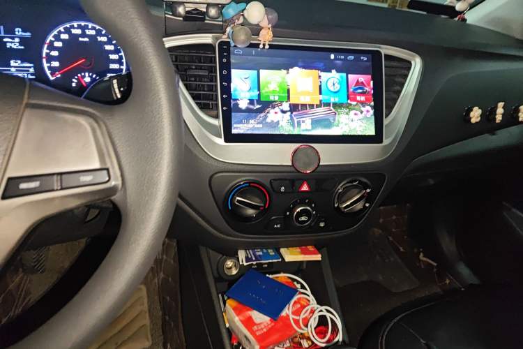 Used Hyundai Verna (new generation) 2016 1.4L Manual Cool Edition GLS Audio And AC Panel