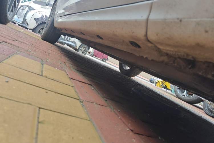 Used Hyundai Verna (new generation) 2016 1.6L Automatic Elite Edition TOP Chassis Front Right