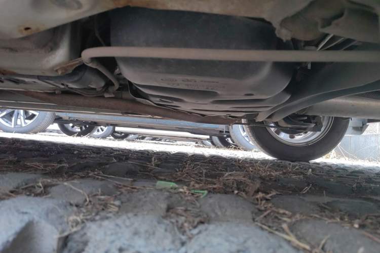 Used Hyundai Verna (new generation) 2016 1.4L Automatic Cool Edition GLS Chassis Rear Left