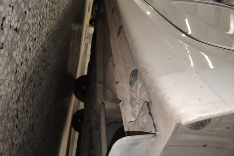 Used Hyundai Verna (new generation) 2016 1.4L Automatic Cool Edition GLS Chassis Rear Left