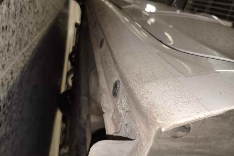 Used Hyundai Verna (new generation) 2016 1.4L Manual Cool Edition GLS Chassis Rear Left