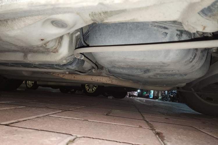 Used Hyundai Verna (new generation) 2016 1.4L Automatic Cool Edition GLS Chassis Rear Left