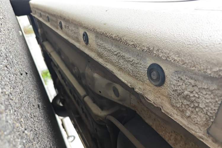 Used Hyundai Verna (new generation) 2016 1.4L Automatic Cool Edition GLS Chassis Rear Left