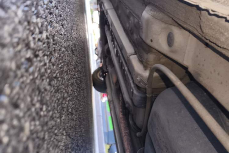 Used Hyundai Verna (new generation) 2016 1.4L Automatic Cool Edition GLS Chassis Rear Left