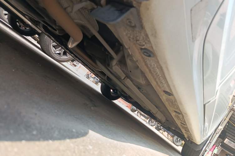 Used Hyundai Verna (new generation) 2016 1.4L Automatic Cool Edition GLS Chassis Rear Right