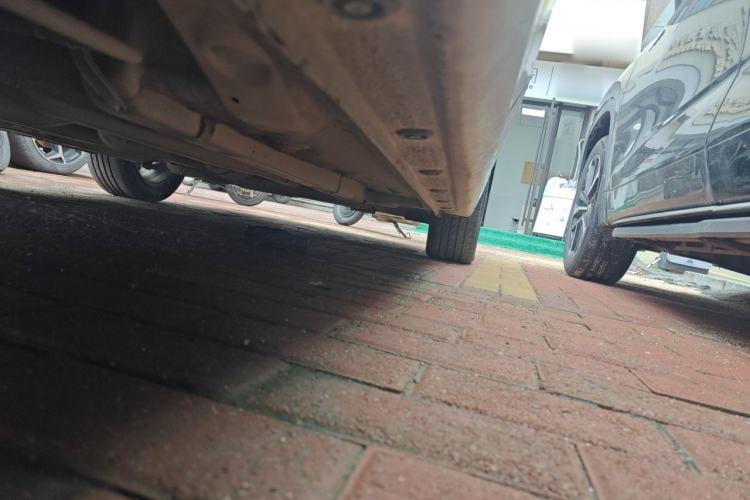Used Hyundai Verna (new generation) 2016 1.6L Automatic Elite Edition TOP Chassis Rear Right