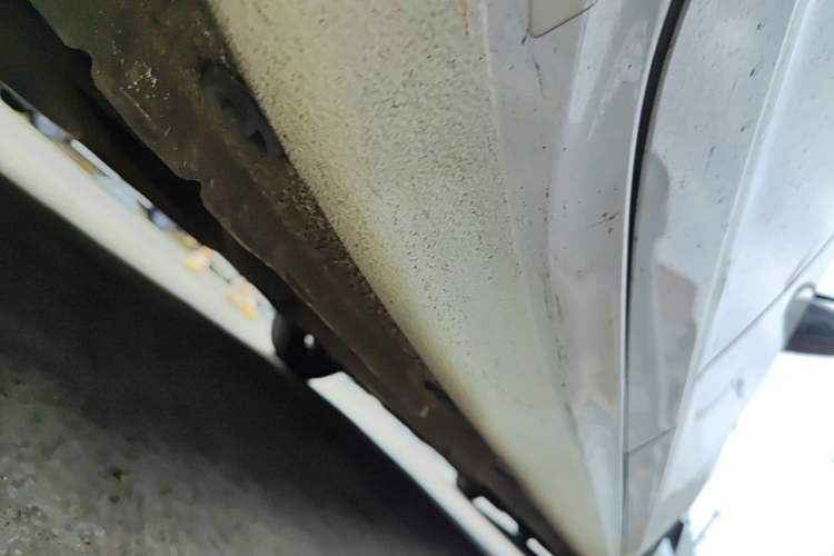 Used Hyundai Verna (new generation) 2016 1.4L Automatic Cool Edition GLS Chassis Rear Right