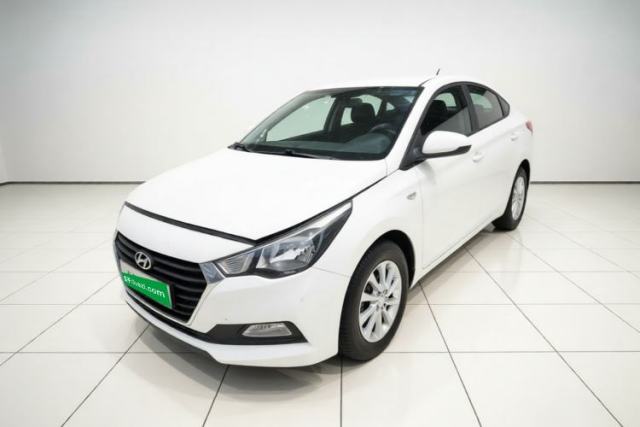 Hyundai Verna (new generation) 2016 1.4L Automatic Sport Edition usado