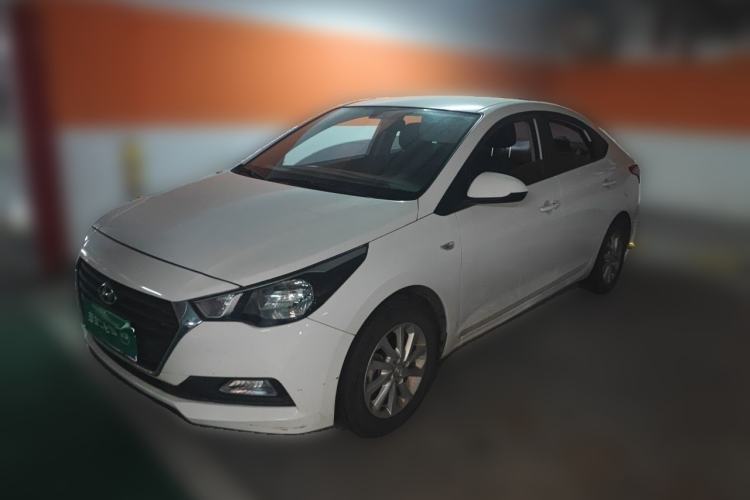 Used Hyundai Verna (new generation) 2016 1.4L Manual Cool Edition GLS Guazi used car, China used car export, Used car for sale, Used cars, Cheapest cars for sale
