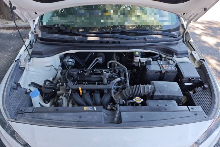 Used Hyundai Verna (new generation) 2016 1.4L Manual Cool Edition GLS Engine Bay