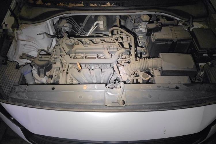 Used Hyundai Verna (new generation) 2016 1.4L Automatic Cool Edition GLS Engine Bay