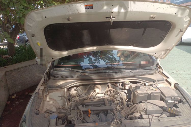 Used Hyundai Verna (new generation) 2016 1.4L Manual Cool Edition GLS Engine Bay