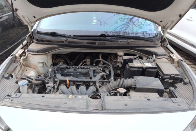 Used Hyundai Verna (new generation) 2016 1.4L Manual Cool Edition GLS Engine Bay