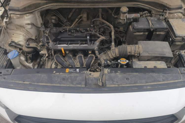 Used Hyundai Verna (new generation) 2016 1.4L Manual Cool Edition GLS Engine Bay