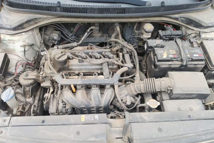 Used Hyundai Verna (new generation) 2016 1.4L Automatic Cool Edition GLS Engine Bay