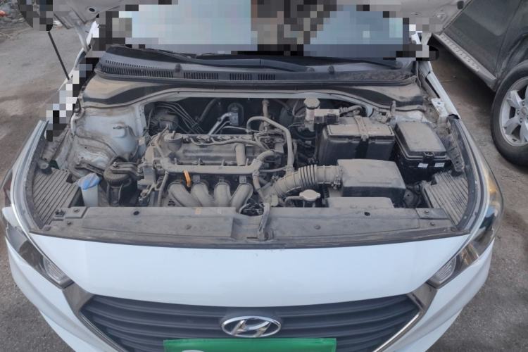 Used Hyundai Verna (new generation) 2016 1.4L Manual Cool Edition GLS Engine Bay