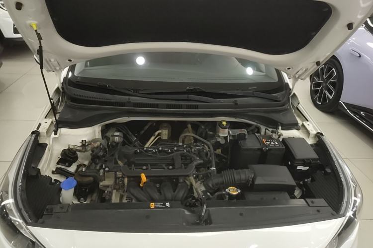 Used Hyundai Verna (new generation) 2016 1.4L Manual Cool Edition GLS Engine Bay