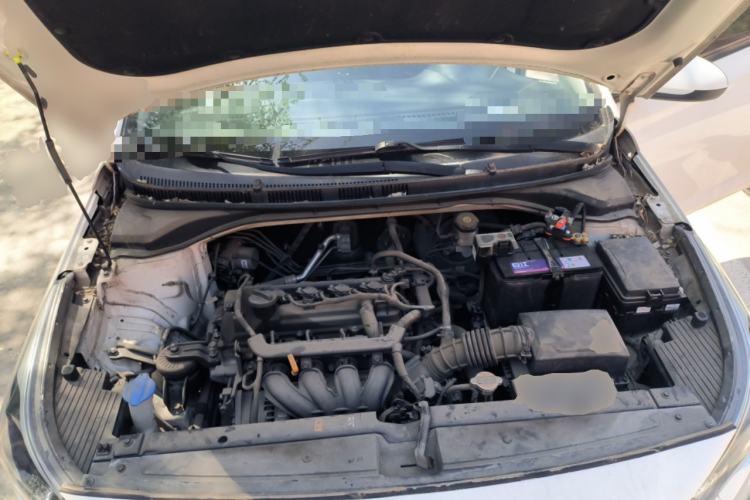 Used Hyundai Verna (new generation) 2016 1.4L Manual Cool Edition GLS Engine Bay