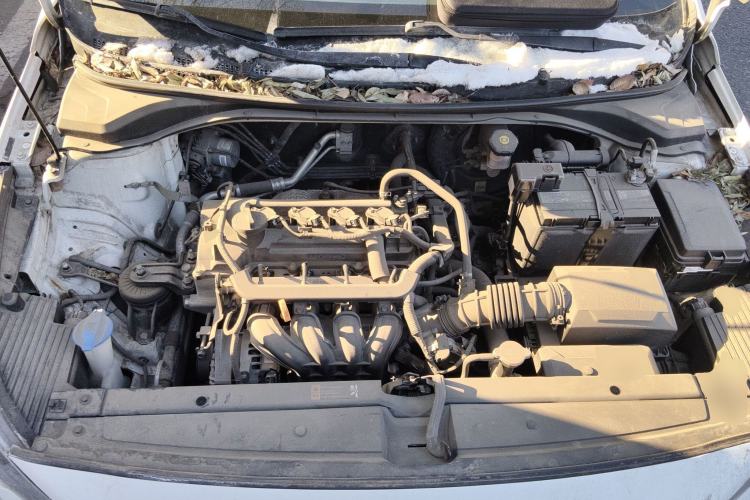 Used Hyundai Verna (new generation) 2016 1.4L Automatic Cool Edition GLS Engine Bay