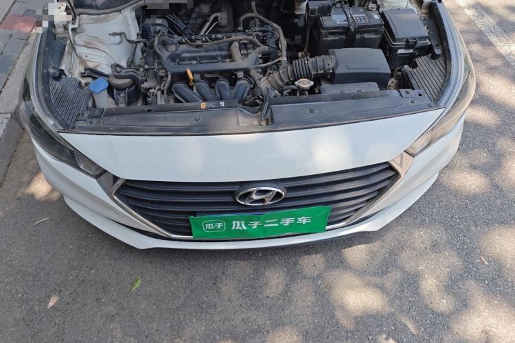 Used Hyundai Verna (new generation) 2016 1.4L Manual Cool Edition GLS Engine Bay