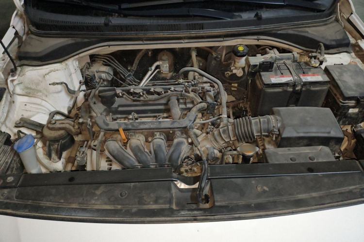 Used Hyundai Verna (new generation) 2016 1.4L Automatic Cool Edition GLS Engine Bay