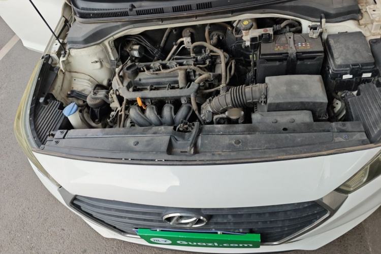 Used Hyundai Verna (new generation) 2016 1.4L Manual Cool Edition GLS Engine Bay