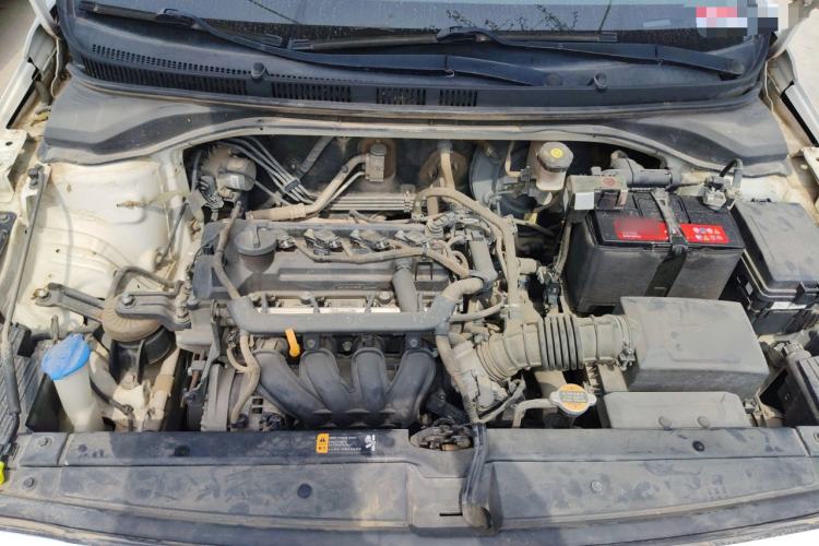 Used Hyundai Verna (new generation) 2016 1.4L Automatic Cool Edition GLS Engine Bay