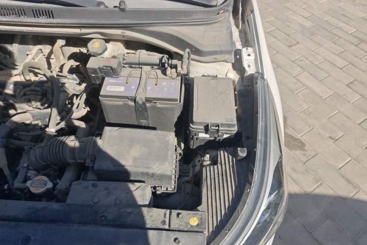 Used Hyundai Verna (new generation) 2016 1.4L Automatic Cool Edition GLS Engine Bay Left