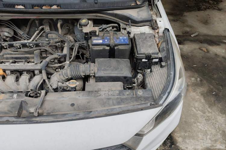 Used Hyundai Verna (new generation) 2016 1.4L Manual Cool Edition GLS Engine Bay Left