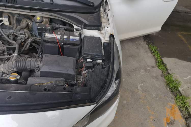 Used Hyundai Verna (new generation) 2016 1.4L Manual Cool Edition GLS Engine Bay Left