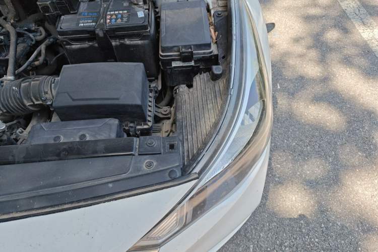 Used Hyundai Verna (new generation) 2016 1.4L Manual Cool Edition GLS Engine Bay Left