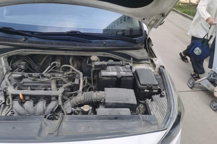 Used Hyundai Verna (new generation) 2016 1.4L Automatic Cool Edition GLS Engine Bay Left