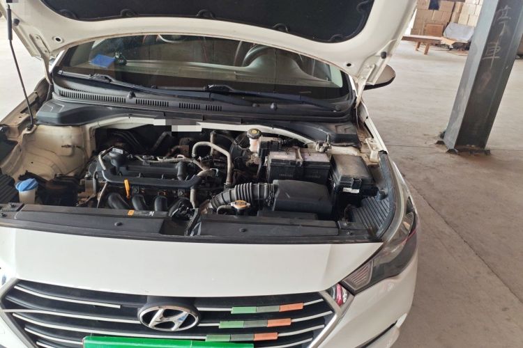 Used Hyundai Verna (new generation) 2016 1.4L Manual Cool Edition GLS Engine Bay Left