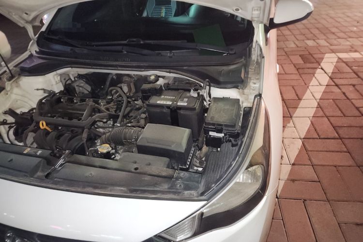 Used Hyundai Verna (new generation) 2016 1.4L Automatic Cool Edition GLS Engine Bay Left